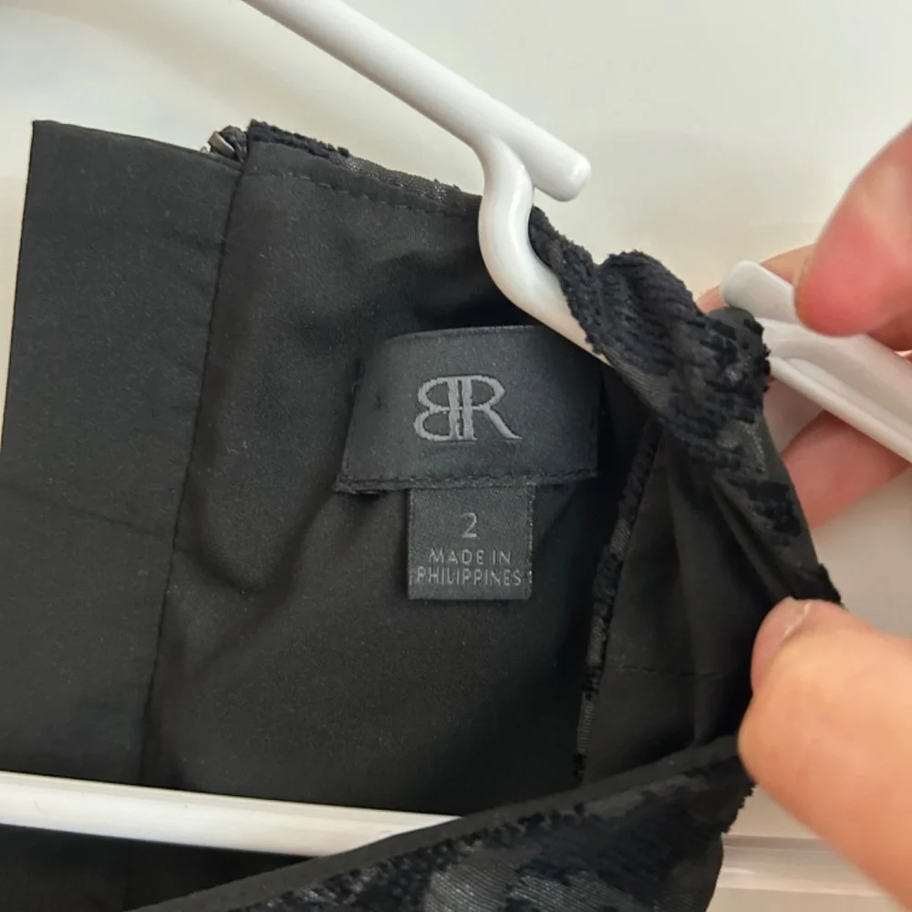 Banana Republic Monogram Flocked Dress - Picture 2 of 3